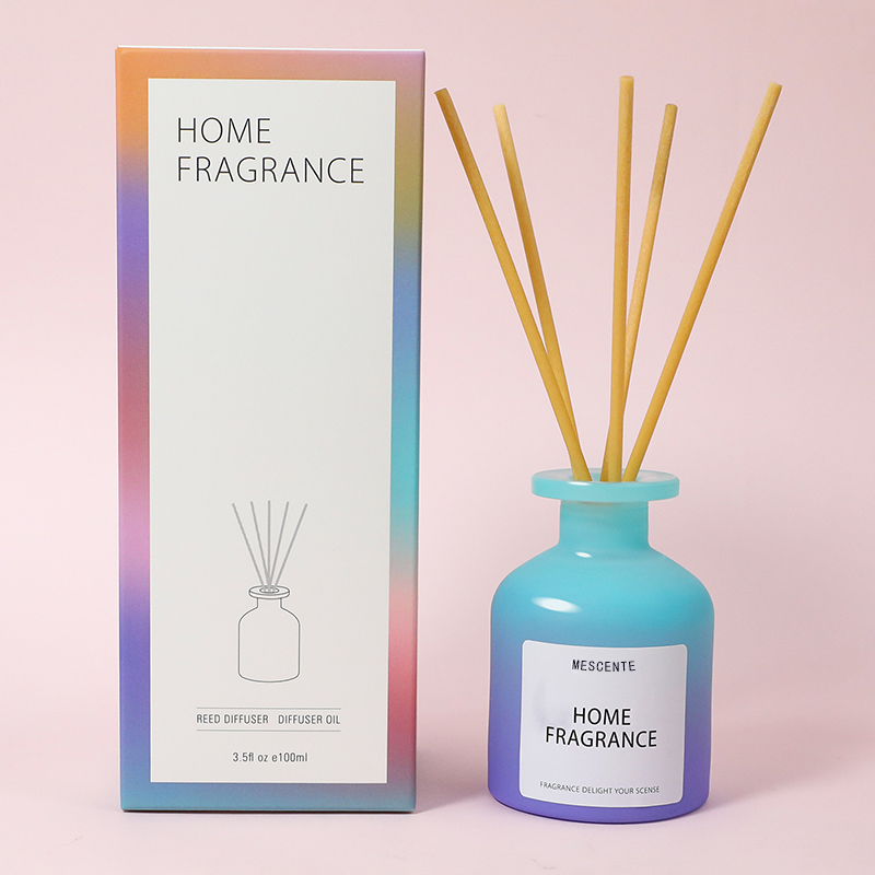 Partihandel Unik glasflaska Doft Blommor Reed Diffuser Oljepåfyllning med förpackningar Presentset