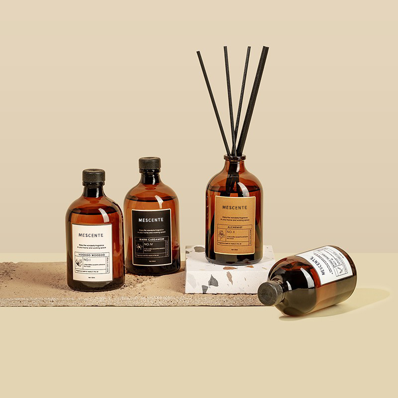 Stor svart och guld 100 ml iriserande lyxglas Färgglada pinnar Fiber Reed Diffuser Luftfräschare Lösningsmedel