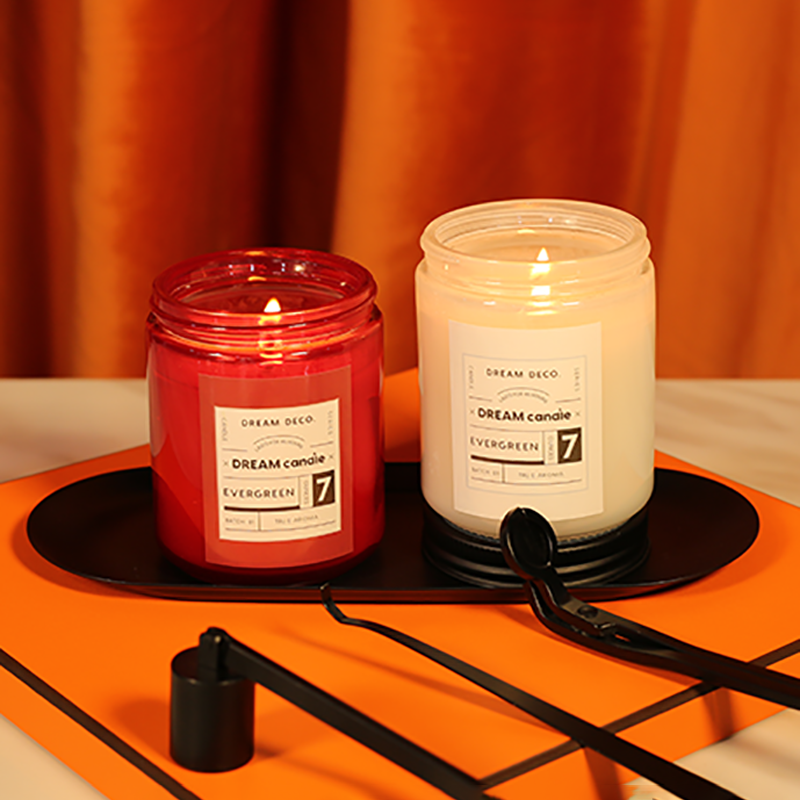 M&Scent custom private label lyxiga doftljus av sojavax med lock