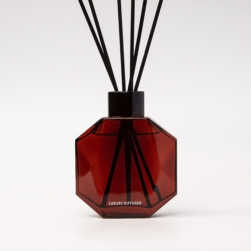 M&Scent Wholesale Lyx anpassad miniflaska Aromaterapi Reed Diffuser Oil med presentförpackning