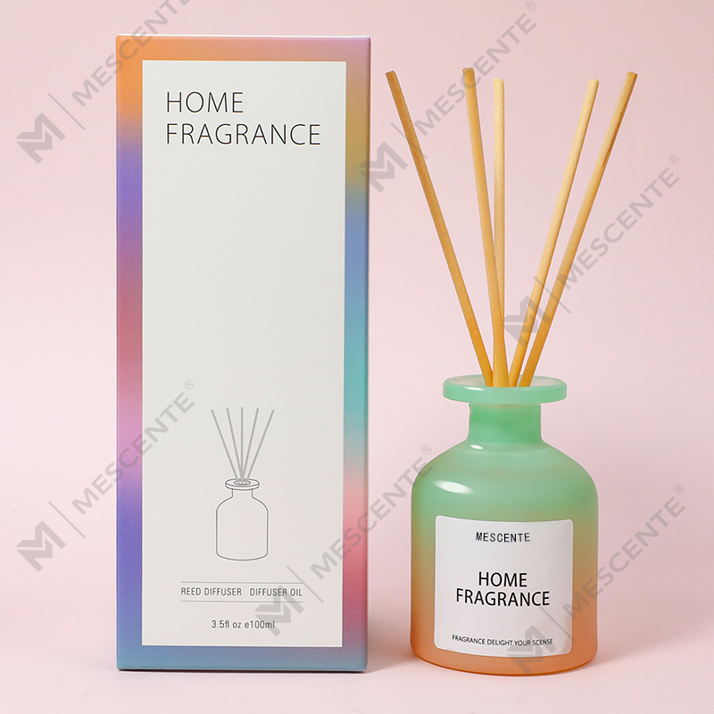 Partihandel Unik glasflaska Doft Blommor Reed Diffuser Oljepåfyllning med förpackningar Presentset