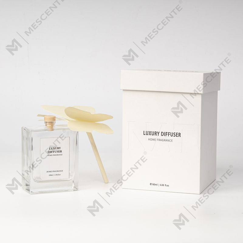 M&Scent Stor fyrkantig flaska Stor rottingstick flytande aromaterapi vassspridare med propp
