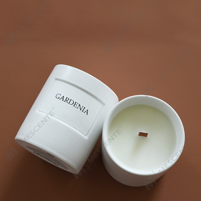 M&Scent grossist anpassade lyxiga hemdoft glasburkar doftande sojavaxljus