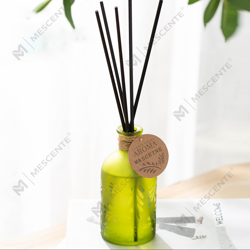 M&Scent Luxury Custom Private Label glasflaska Blomma flytande vassspridare med presentförpackning