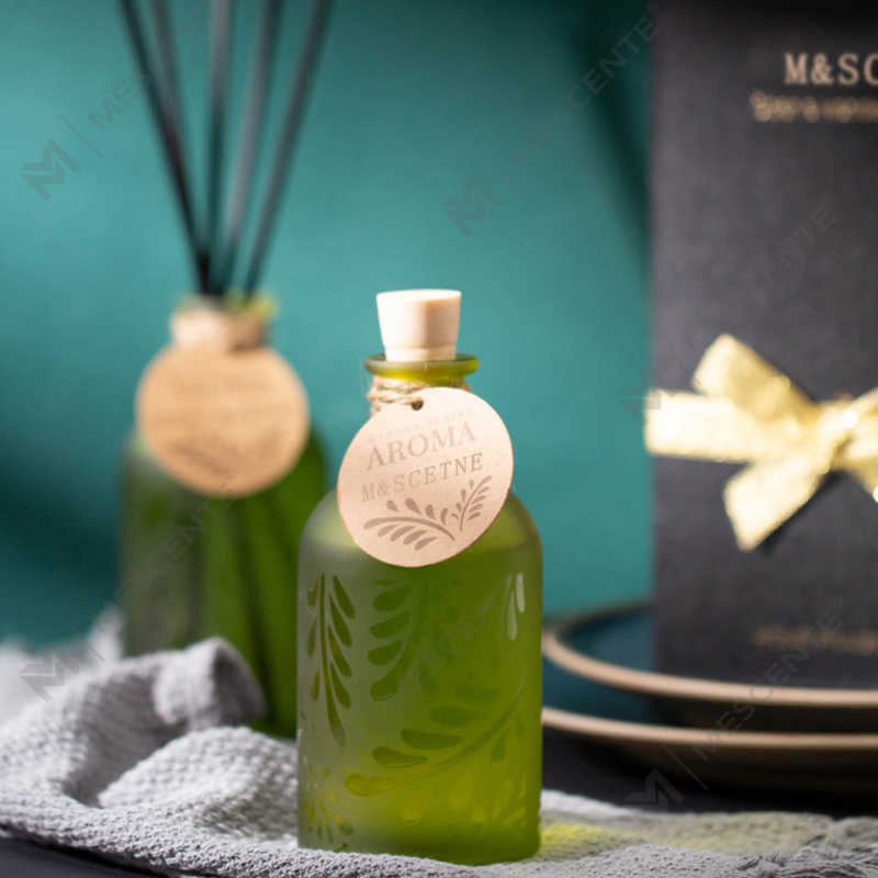 M&Scent Luxury Custom Private Label glasflaska Blomma flytande vassspridare med presentförpackning
