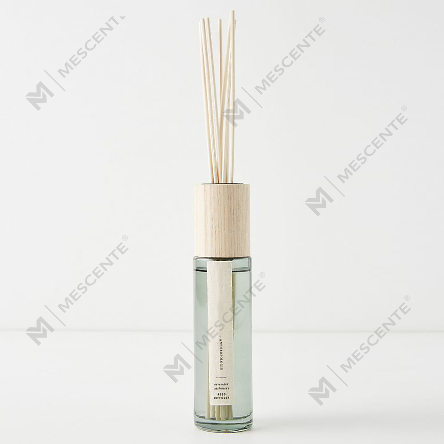 Hemgjord gul patchouli vassspridare A29154