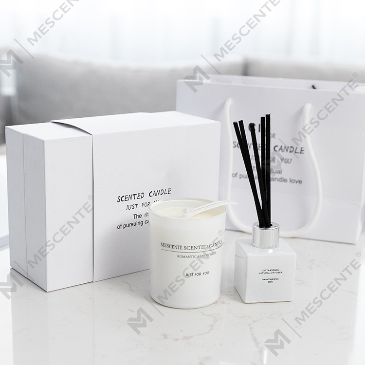 140 g Doftljus Doft Doft Red Diffuser Presentset A99199