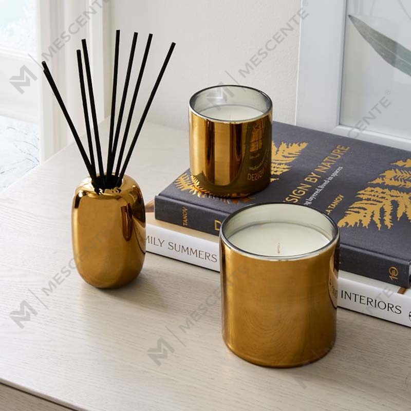 Amazon Luxury Custom Gold Print Logo Svart glasburk Doftande sojavax Ljusdekoration Presentset