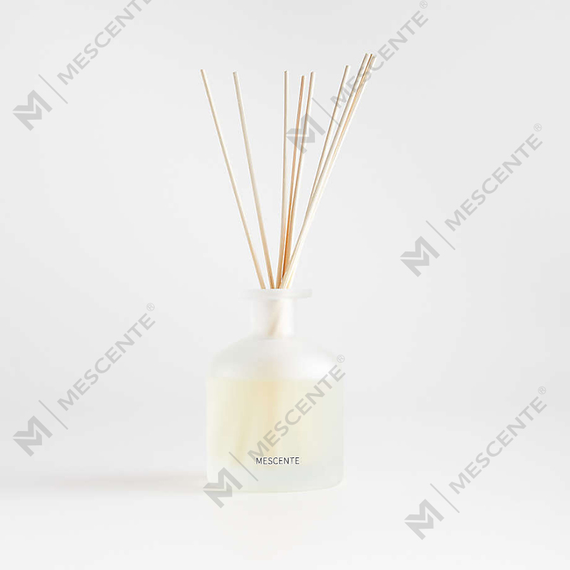 M&Scent lyxiga private label lila färg aroma reed diffuser presentset med kartong